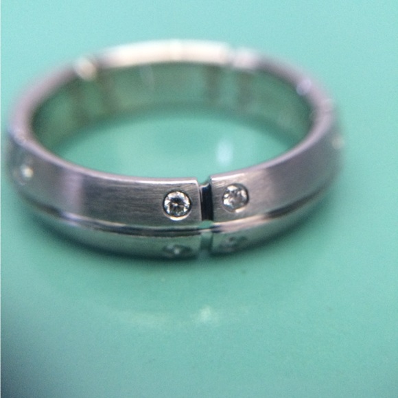 Tiffany 18k white gold Diamond Wedding or Anniversary Band 6 1/2 - Picture 4 of 8